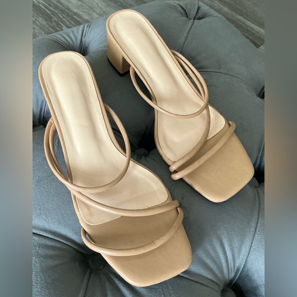 SHEIN Tan Strappy Heeled Sandals - Picture 5 of 6